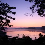 Sonnenaufgang am See (linke Seite vom Steg)